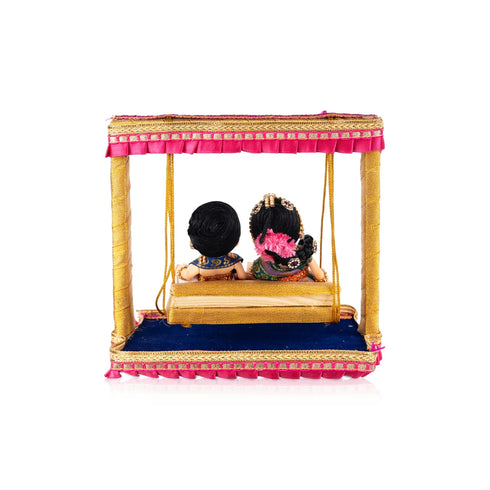 Giri Young Couple Oonjal Plastic Golu Bommai